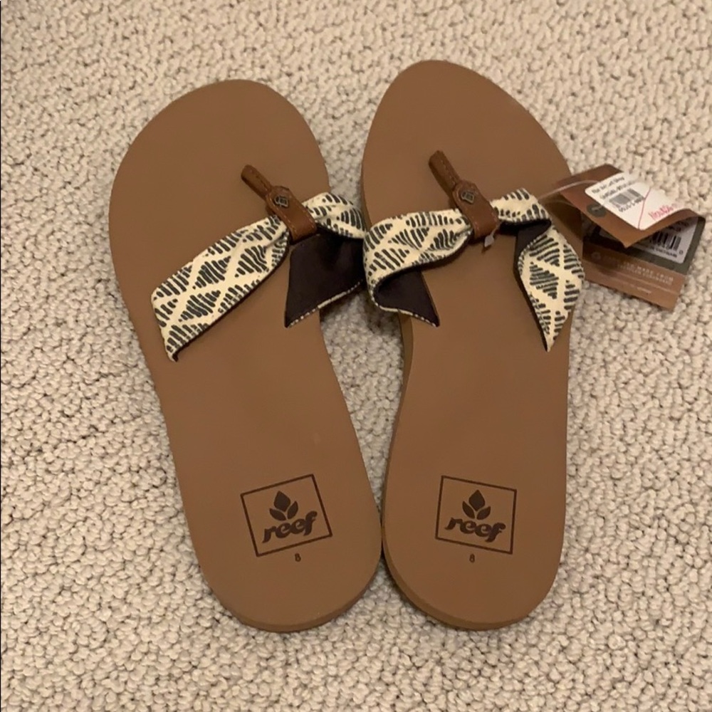 Reef Scrunch Flip flops - Size 8 Womens